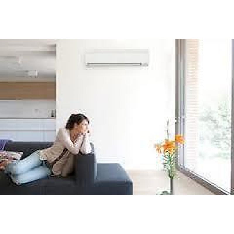 Airconditioning airco split unit Toshiba Daikin Maxicool LG.