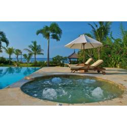 Bali strand vakantiehuis villa huis zwembad staff WiFi