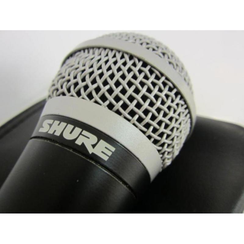 SHURE PG-58 zeer goede zangmicrofoon (nieuwprijs 60 euro)