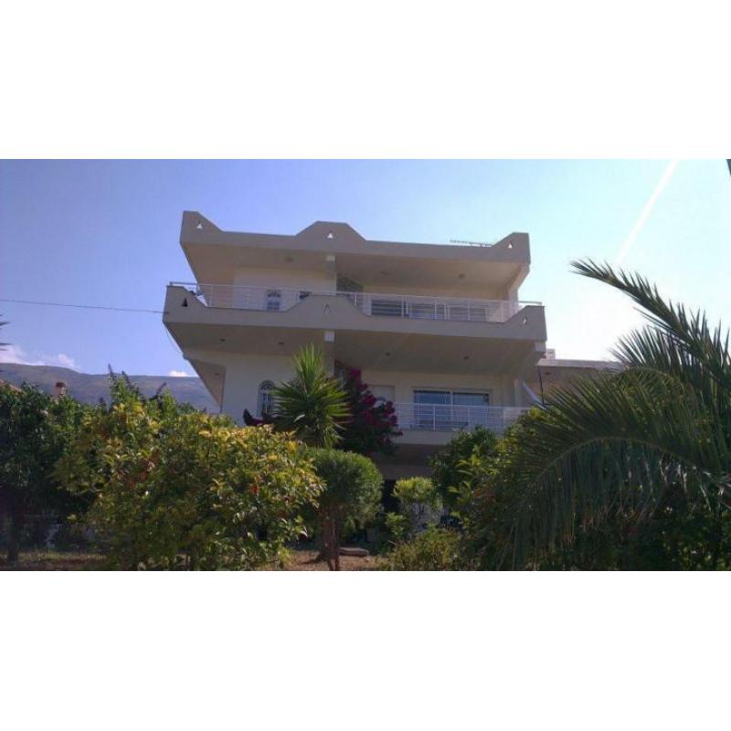 Vakantiehuis aan de Golf van Korinthe op de Peloponnesus
