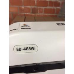 Beamer Epson EB-485Wi