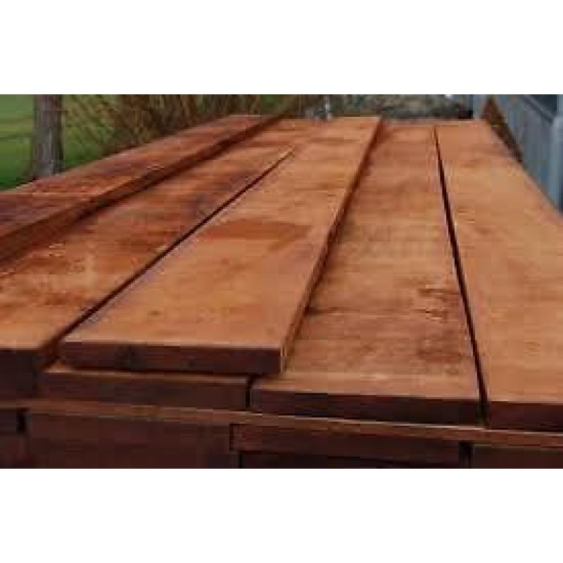goedkope hardhouten planken 20x200 voor beschoeiing