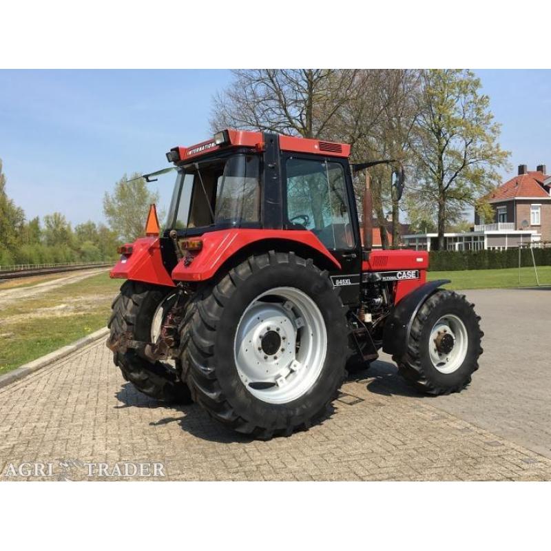 4WD tractor International 845 XL