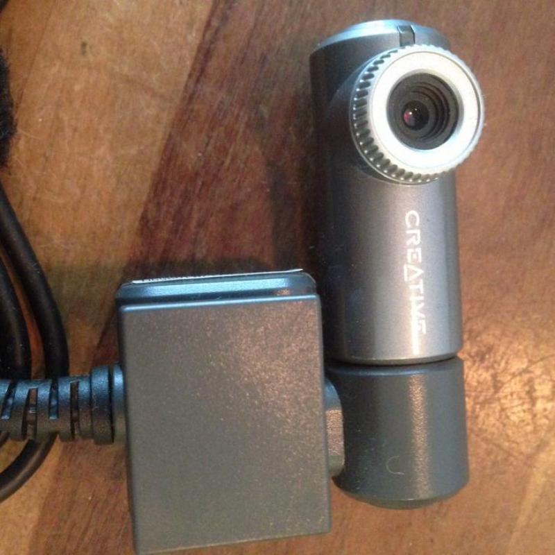 Handige kleine Creative webcam met clip voor monitor