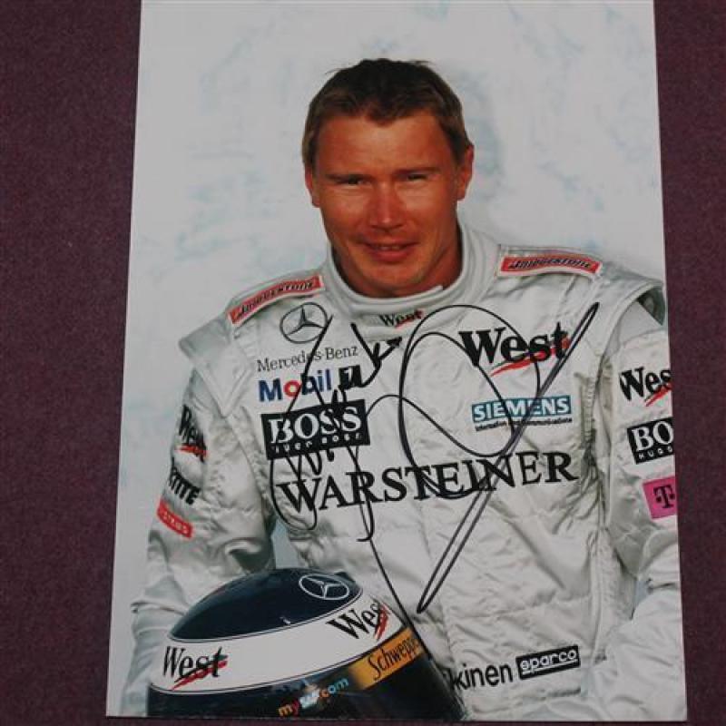 Gesigneerde foto Mika Hakkinen. Ex-wereldkampioen Formule 1