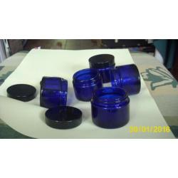15 blauwe glazen potjes met schroefdop 5,5-4,3cm (20-6)