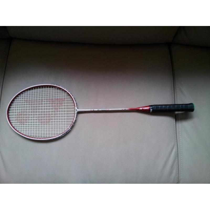 YONEX - Badminton Racket - B-560 DF!