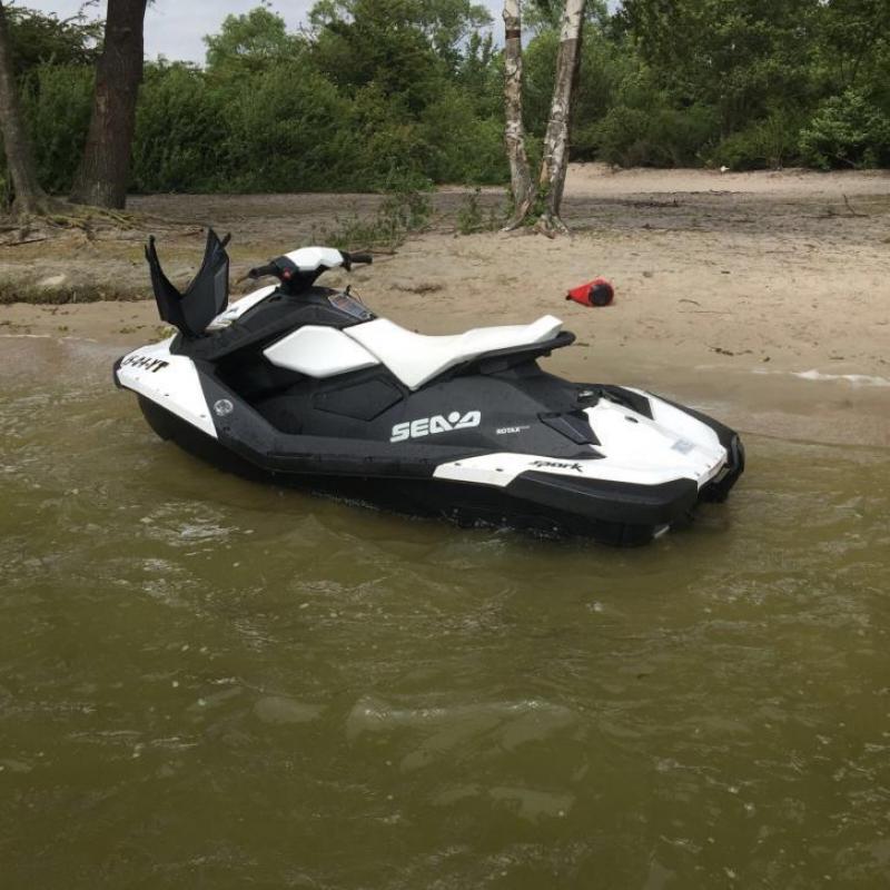 Sea Doo Spark waterscooter
