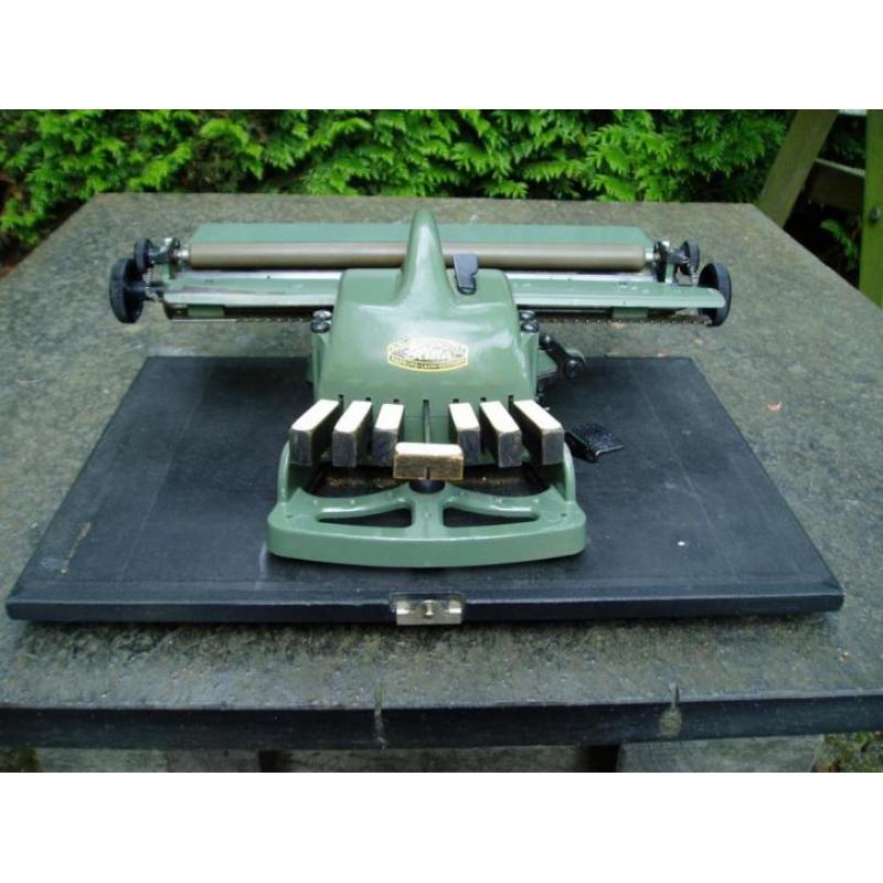 Blista Braille typemachine