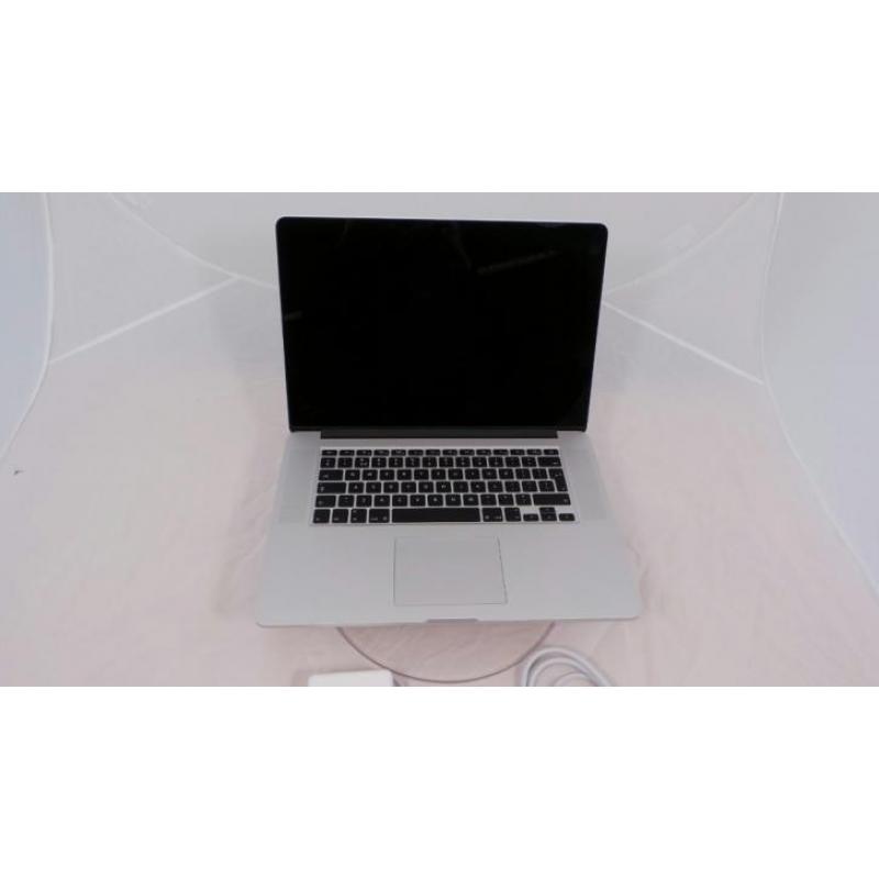 MacBook Pro Retina 15" 2.2 GHz i7 16GB 250GB SSD (Refurbishe