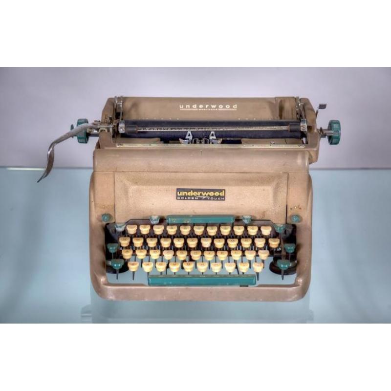 Underwood Golden Touch antieke schrijfmachine