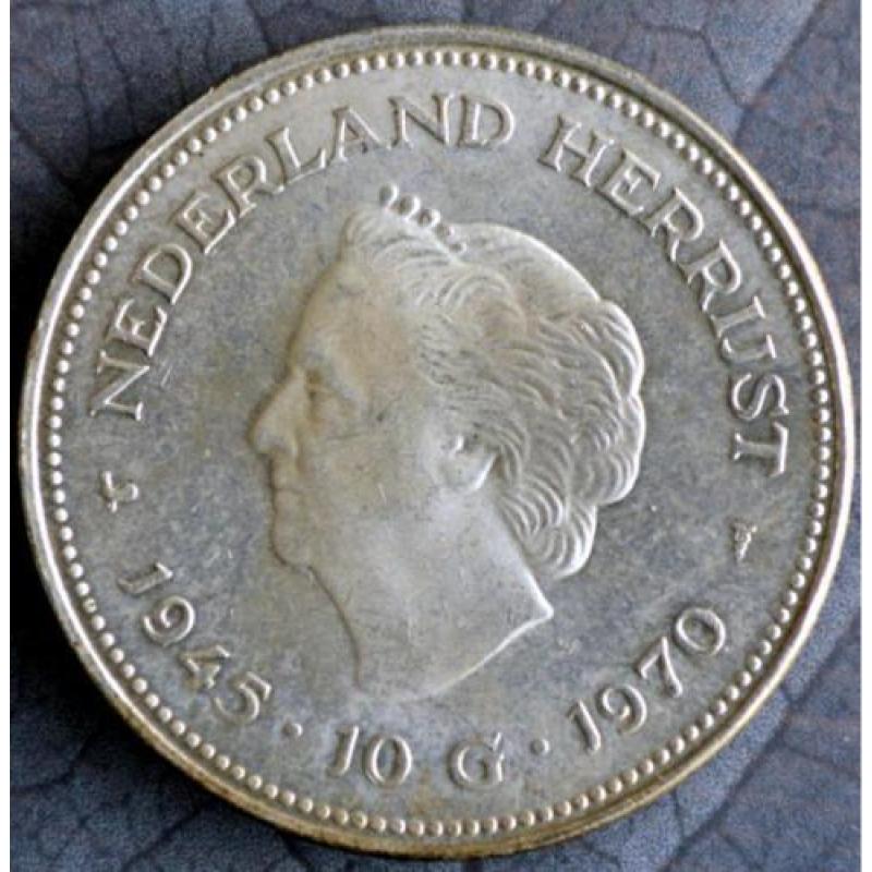 ZILVERSCHAT : 4 stuks Zilveren 10 gulden 1970 en 1973