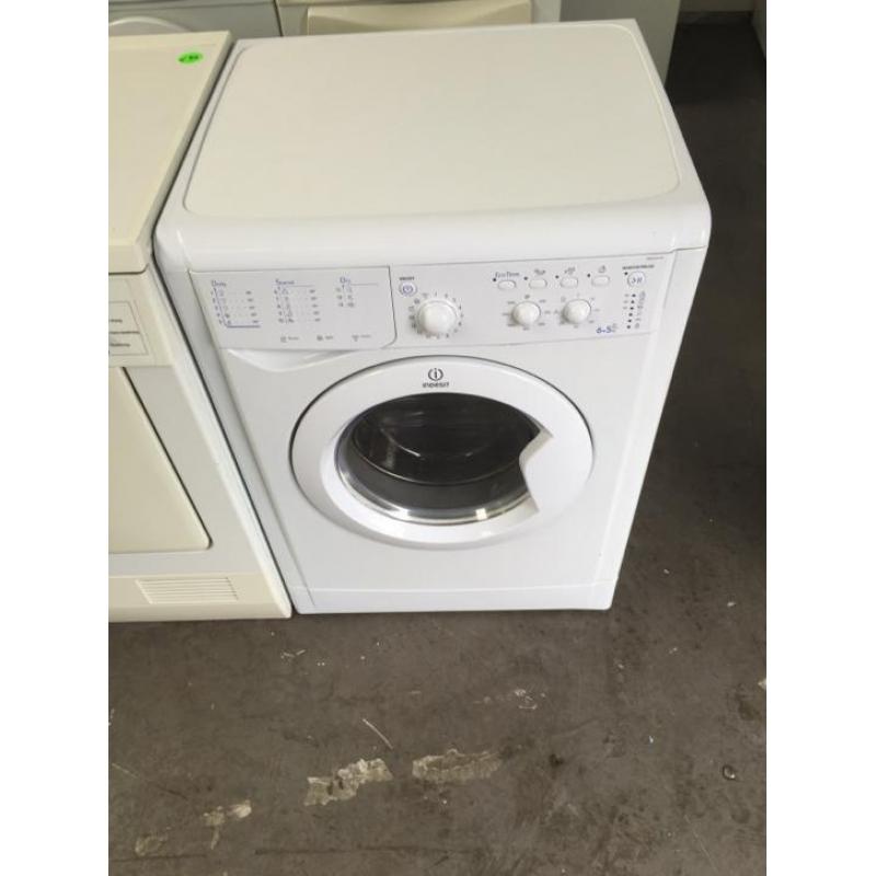Te koop een nette Indesit wasmachine 1400 T