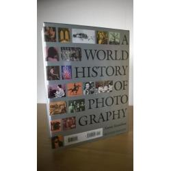 A world history of photography