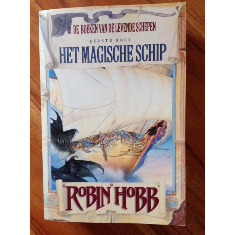 Robin Hobb boeken van de levende schepen deel 1 tm 3