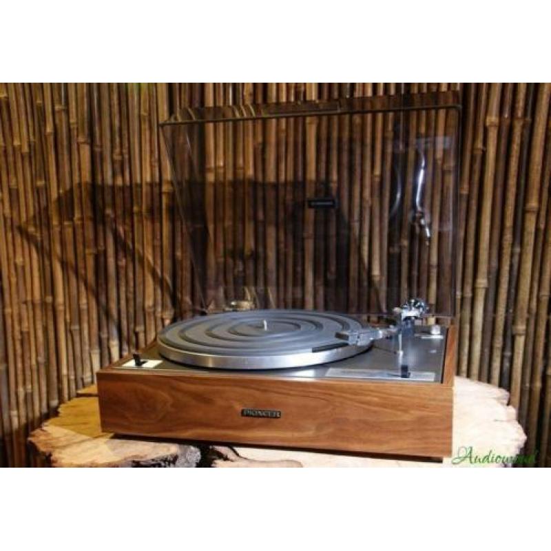 Pioneer PL-10 vintage platenspeler Audio Technica element