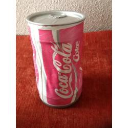 Beweegbare Coca Cola Blikje . Werkt op batterij
