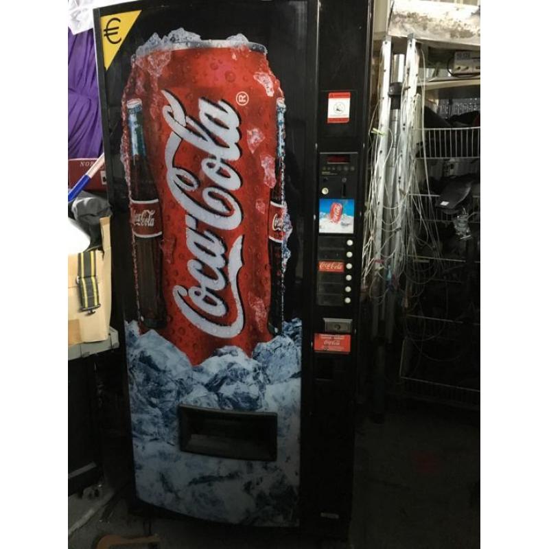 Blikjes automaat coca cola