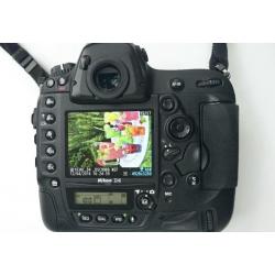 Nikon D4 body / 16 Gb XQD kaart + lezer / 2e accu