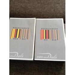 2 woordenboeken Duits van Van Dale