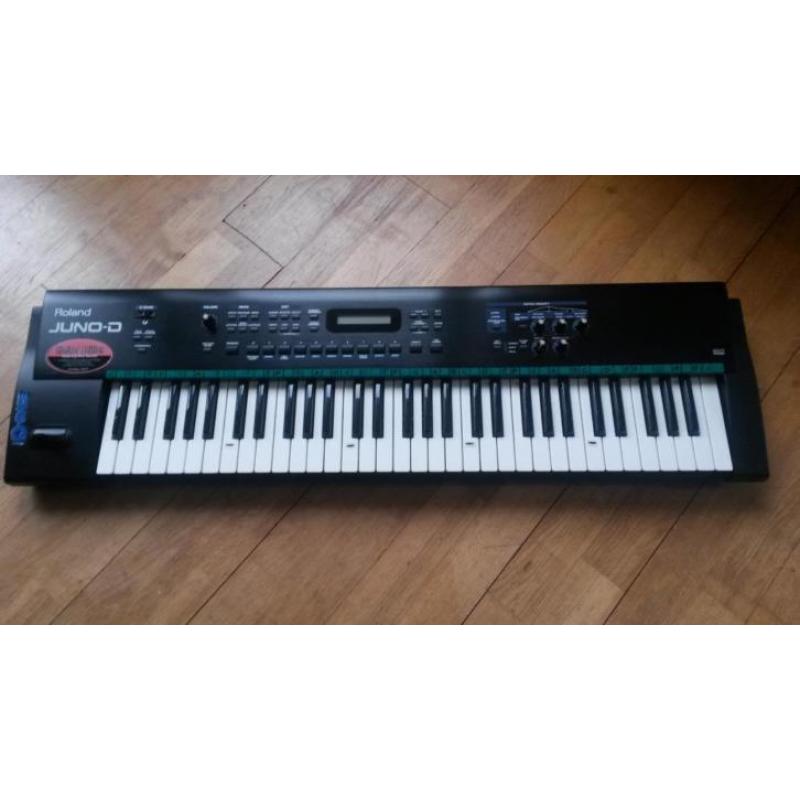 Roland Juno-D synthesizer