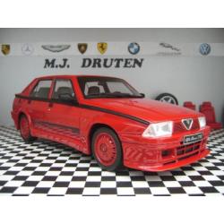 Alfa Romeo 75 Turbo Evoluzione 1:18 OttOMobile MJ