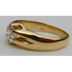 Mooie 14 krt gouden ring met briljant 0,75 ct Bolsjewiek