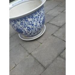 Blauw witte bloempot 34 cm met schotel