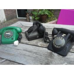 Telefoon bakeliet zwart en telefoon groen / smaragd