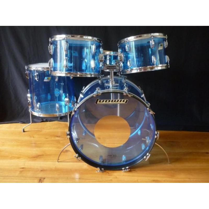 1976 Ludwig Blue Vistalite drumset 22-12-13-16 + snare drum