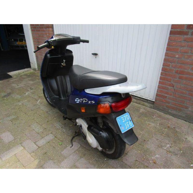 Puch Zip Snorscooter (bj 2005)