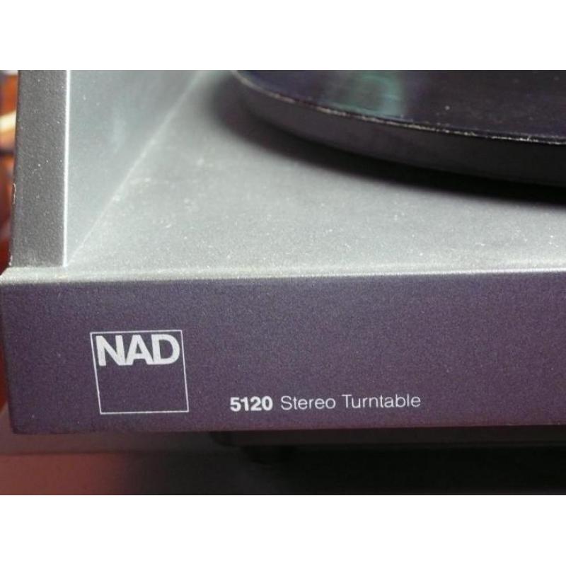 NAD 5120 stereo platenspeler met Philips 401 element