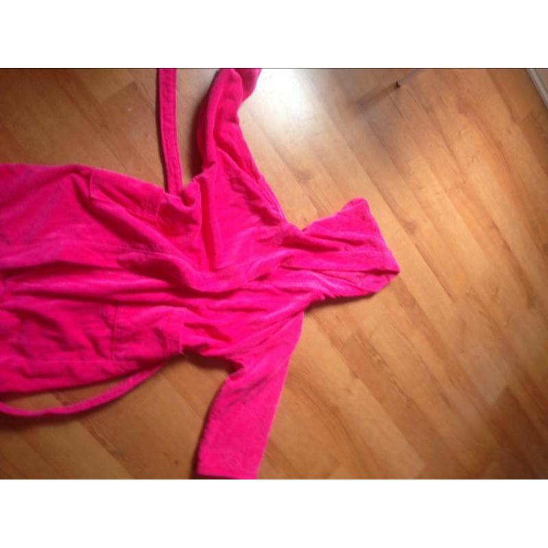 Roze badjas voor meisje van 6 jaar