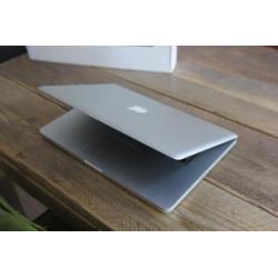 Apple MacBook Pro 15,4" 2.2 i7, 128GB SSD, 500GB HD, 16GB
