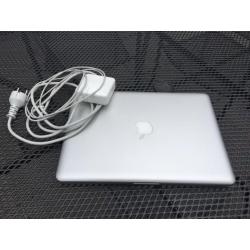 Macbook Pro 13.3 inch, 2,4 Ghz, 4GB, 250GB (2010) met bon
