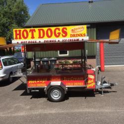 hotdogkar Hotdogs - IJs en Frisdrank