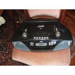 JVC draagbare radio met compact disk digital audio