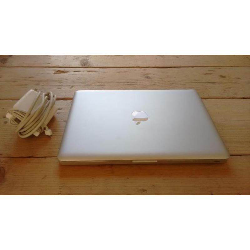 MacBook Pro, 13-inch, 2009, MET UPGRADE 2 JAAR GELEDEN