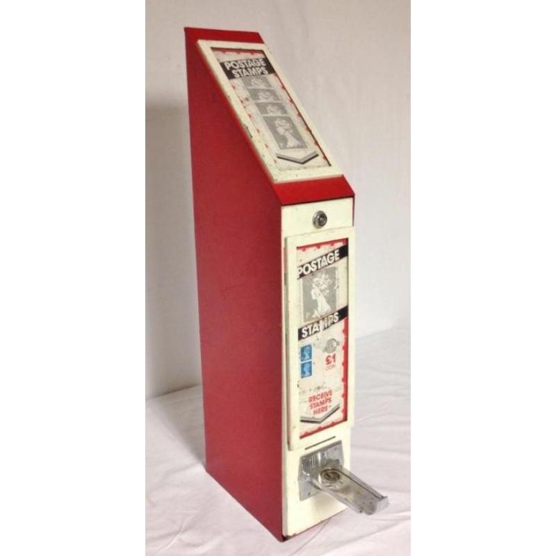 0671 Vintage postzegelautomaat.
