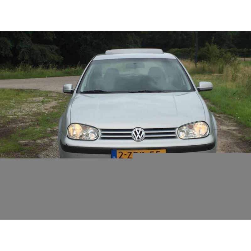Volkswagen Golf 4 1.6 AUTOMAAT