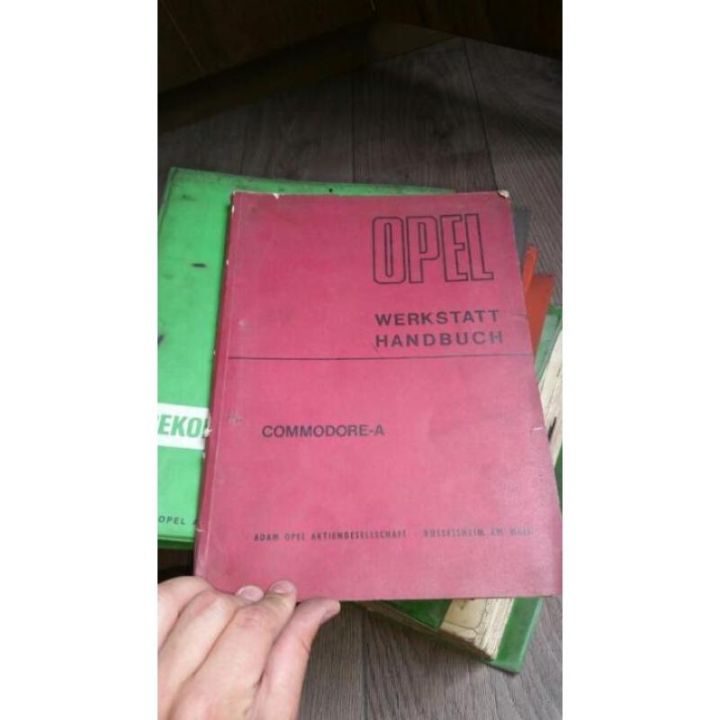 werkplaats handboek oldtimers opel