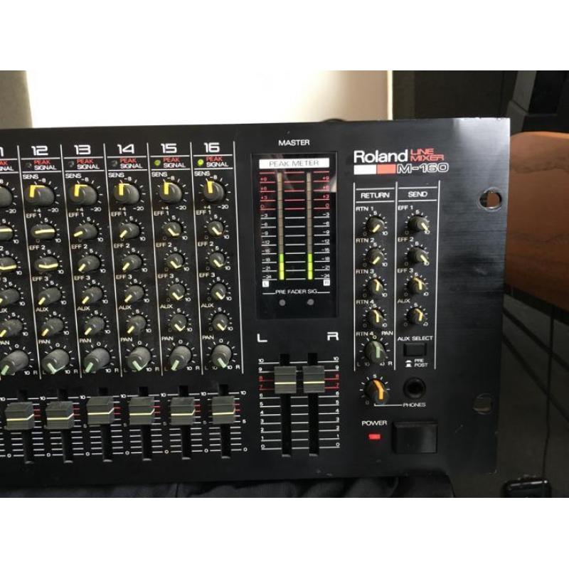 Roland M-160 line mixer