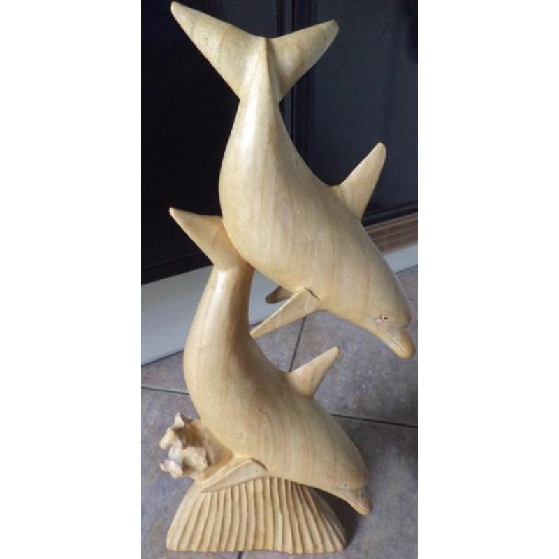 houten dolfijnen beeld dolfijn houtsnijwerk
