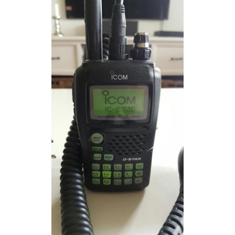 Icom ic-E92D + GPS microfoon