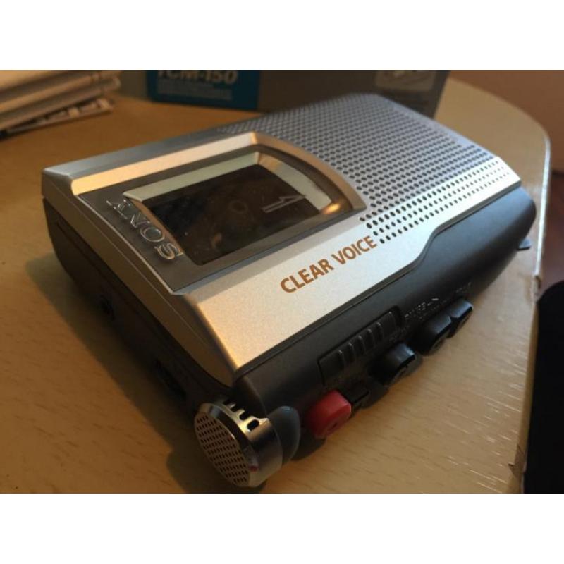 Sony TCM-150 Walkman Cassette Recorder splinter nieuw