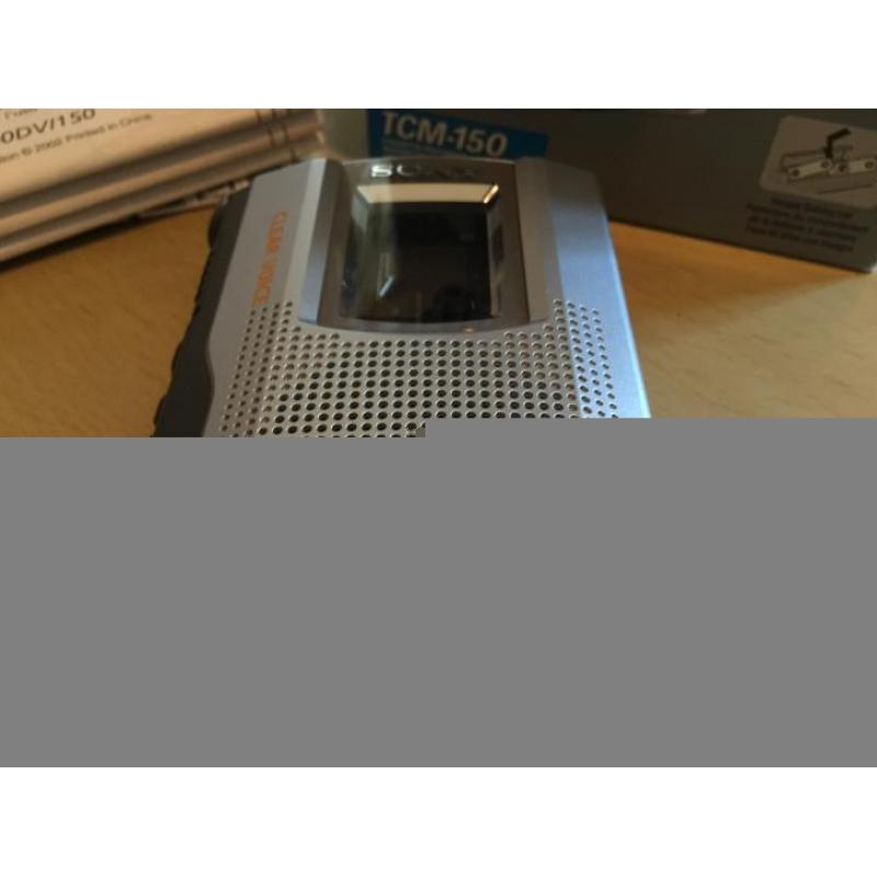 Sony TCM-150 Walkman Cassette Recorder splinter nieuw