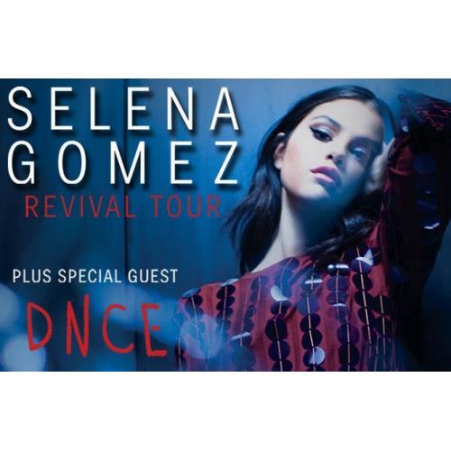 Selena Gomez The Revival Tour 2x (GOLDEN CIRCLE)