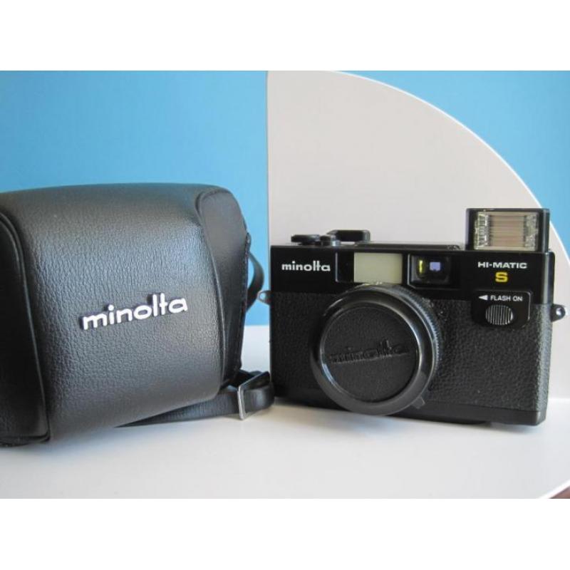 Minolta Hi matic S/ Leuke oude camera met hoes