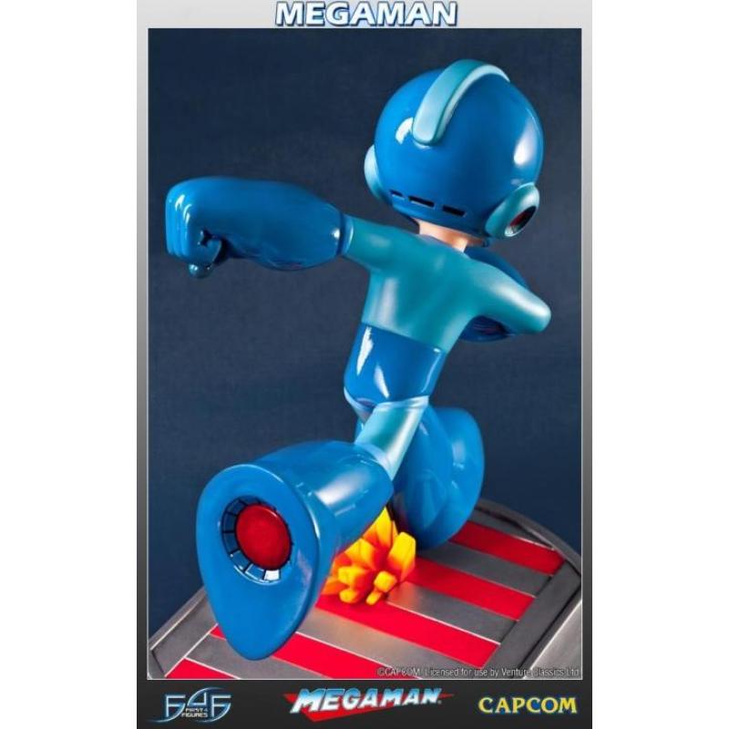 Megaman Running Statue Regular Edition 33 cm (Nieuw)