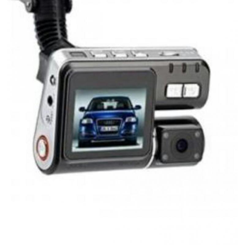 Dashcam met 2 camera's voor en achter 1080p opname